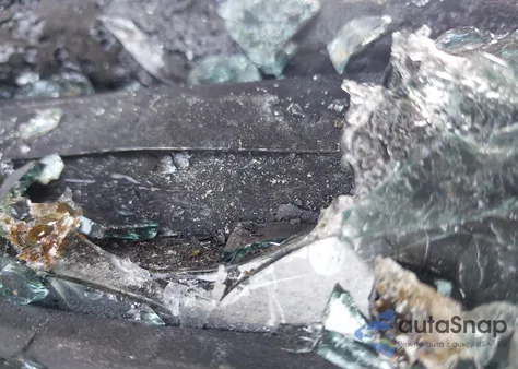 2013 Cadillac Escalade Luxury z USA, uszkodzony, nr VIN 1GYS4BEF7DR252152